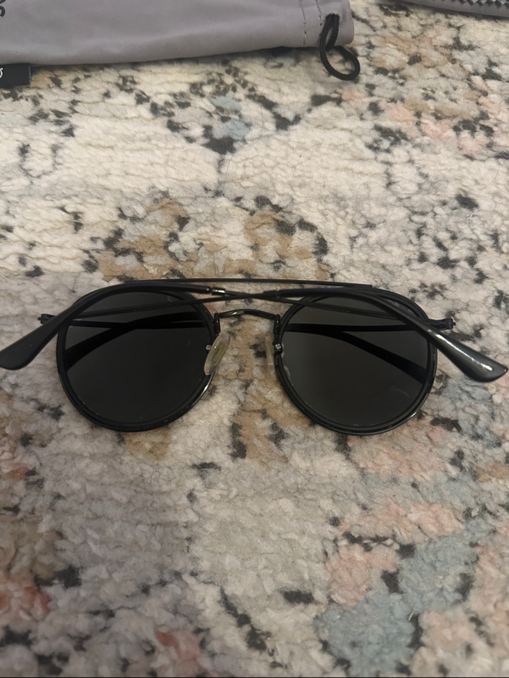 SOJOS Black Retro Round Double Bridge Polarized Sunglasses - Picture 3 of 8